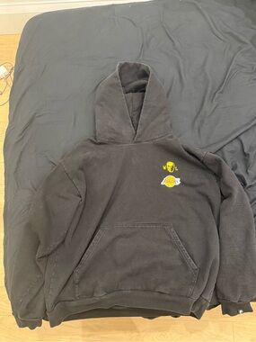 Warren Lotas lakers hoodie